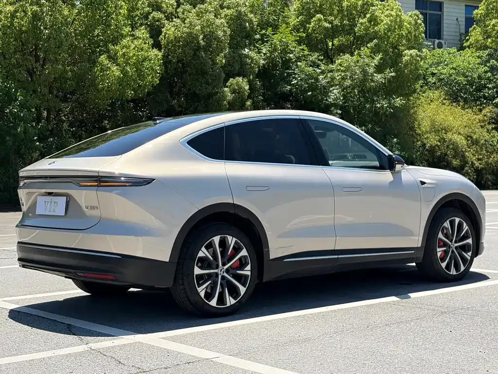 NIO EC7 — фото 9