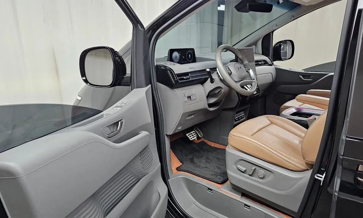Hyundai Staria — фото 9