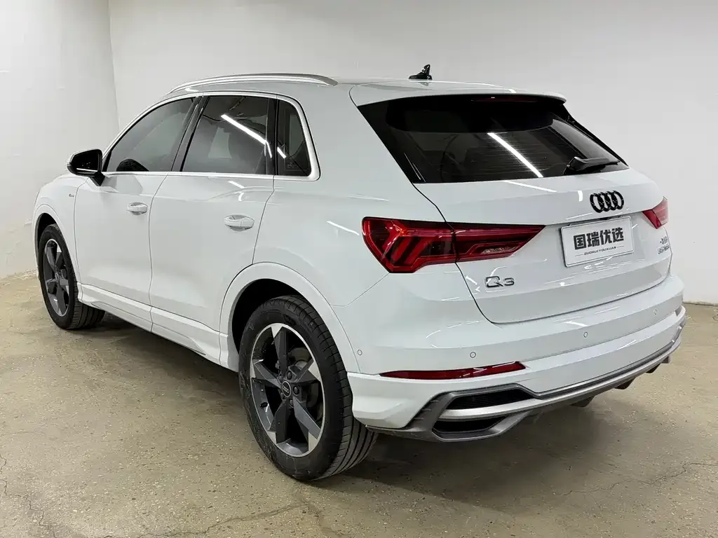 Audi Q3 — фото 4