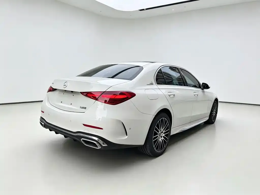 Mercedes-Benz C-Class — фото 8
