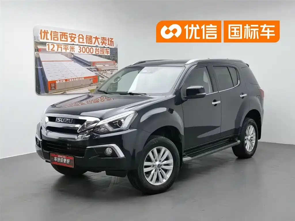 Isuzu MU-X — фото 1