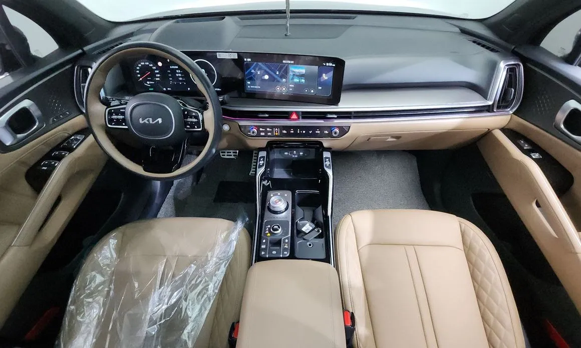 Kia Sorento — фото 5