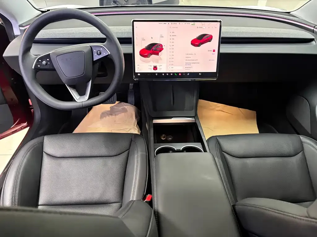 Tesla Model 3 — фото 3