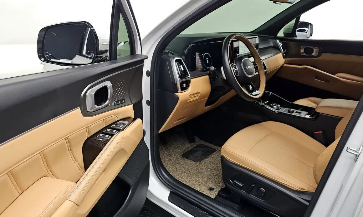Kia Sorento — фото 9