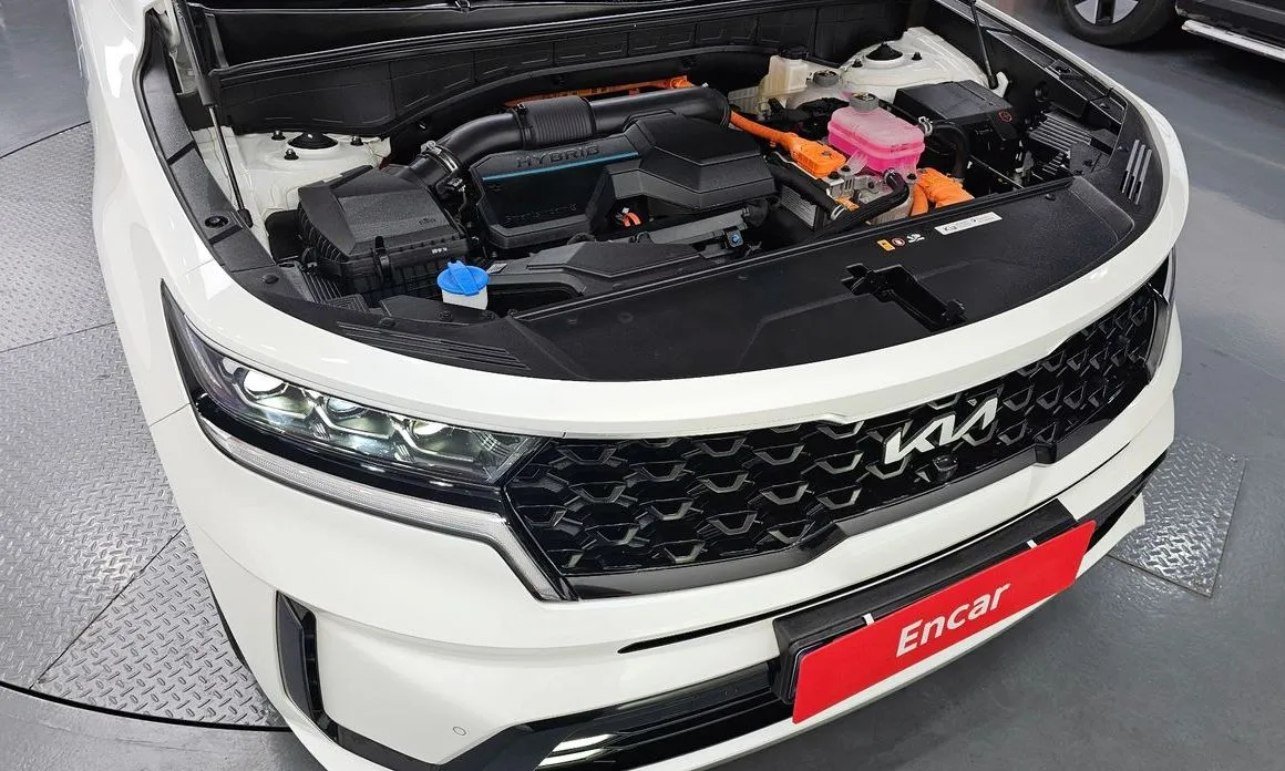 Kia Sorento — фото 8