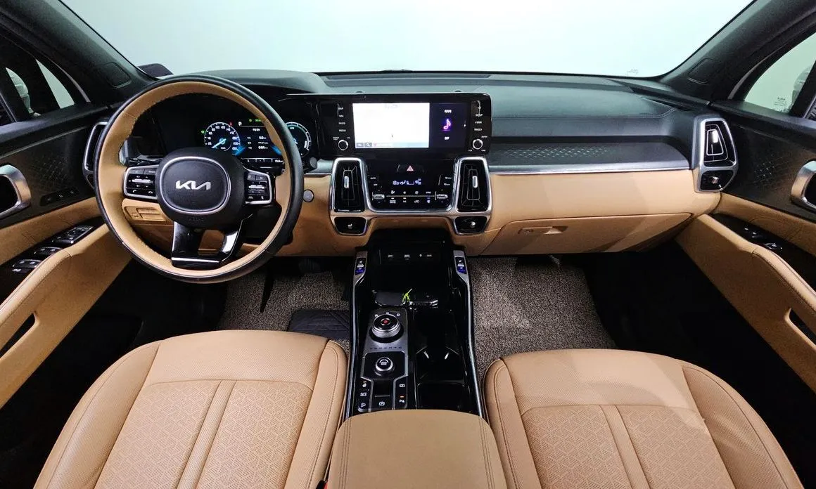 Kia Sorento — фото 10