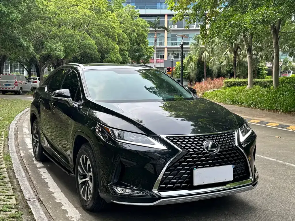 Lexus RX — фото 2