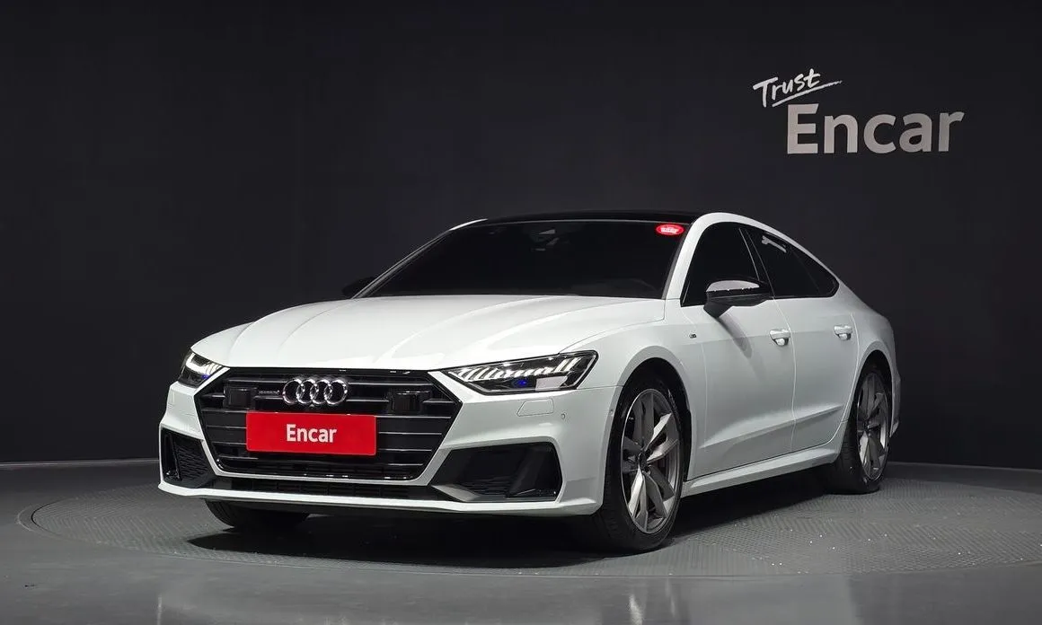 Audi A7 — фото 1