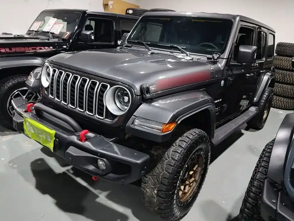 Jeep Wrangler — фото 1