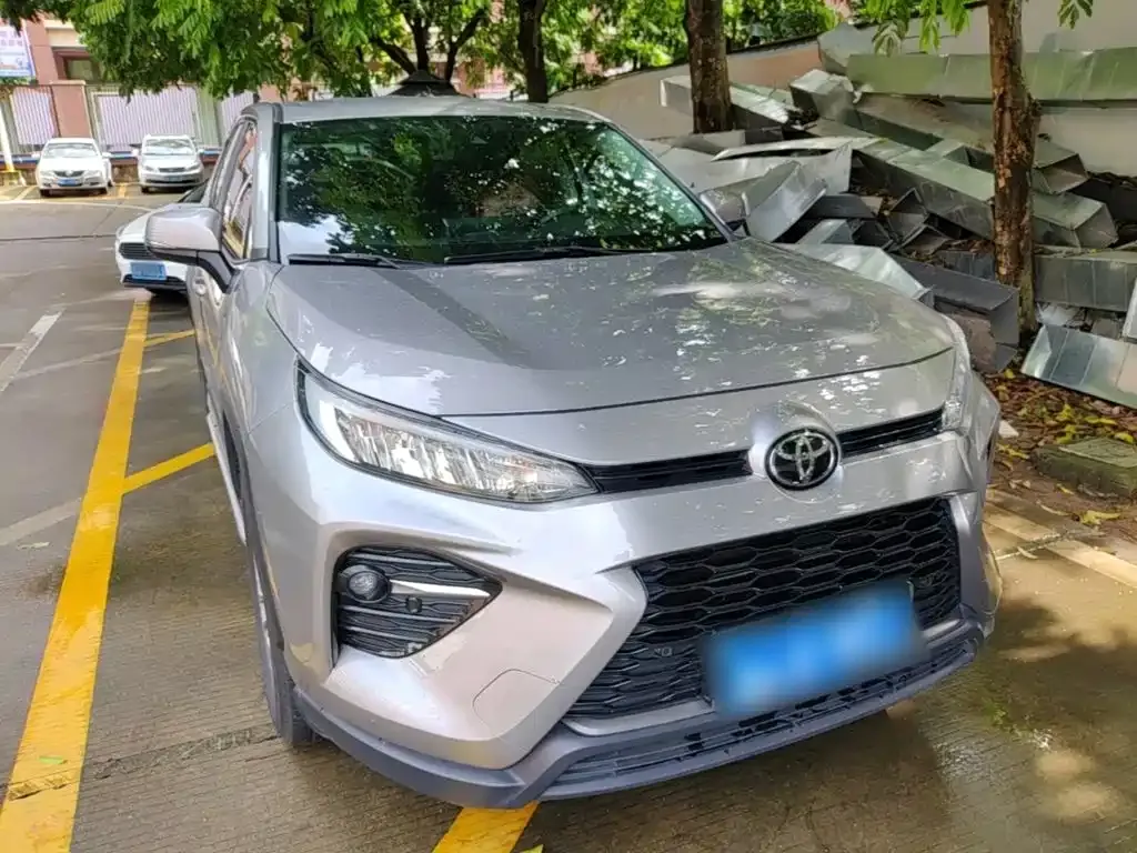 Toyota Wildlander — фото 4
