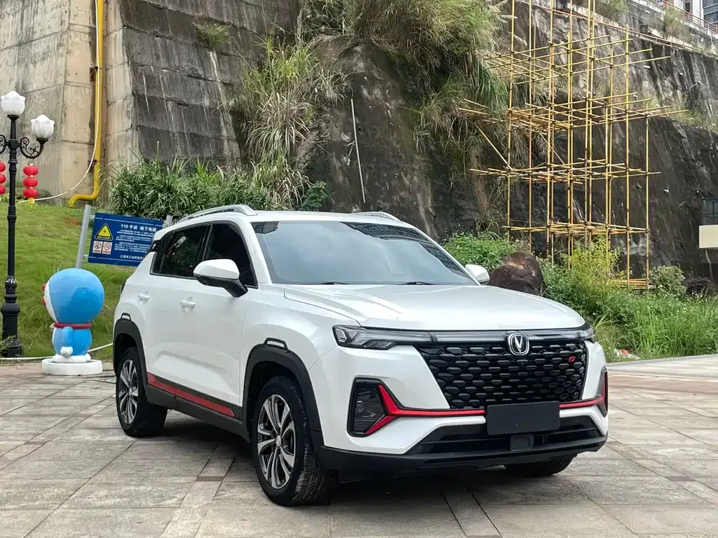 Changan CS35PLUS — фото 3