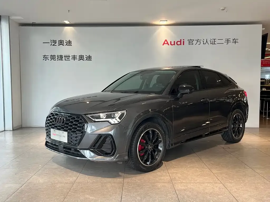 Audi Q3 Sportback — фото 1