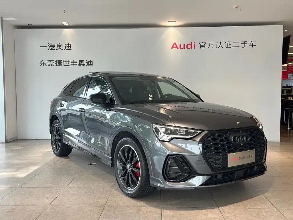 Audi Q3 Sportback — фото 8