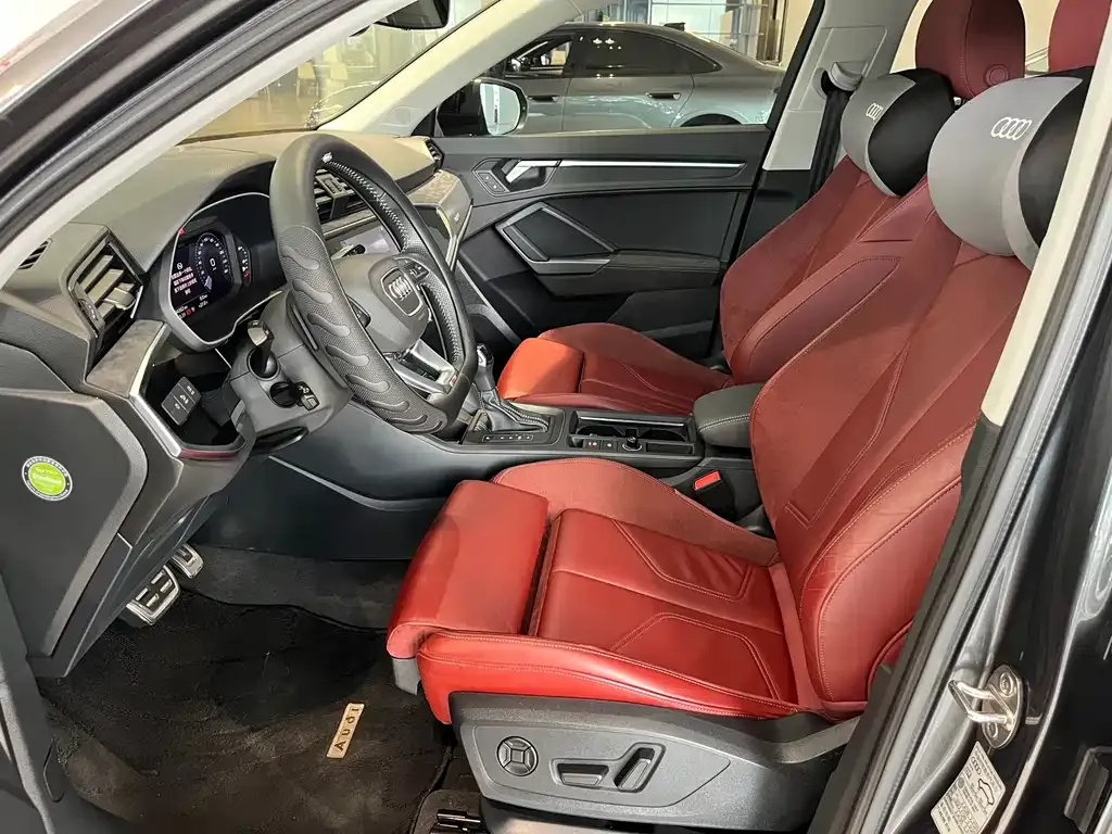 Audi Q3 Sportback — фото 4