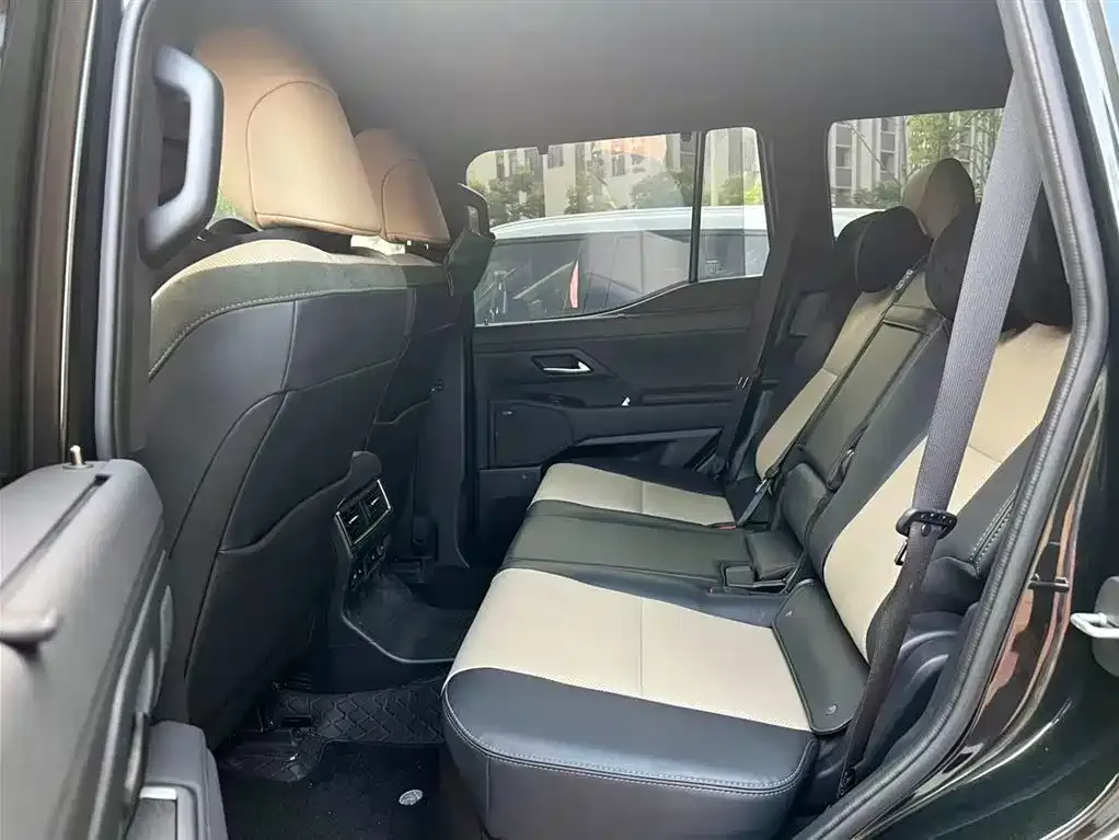 Lexus GX — фото 4
