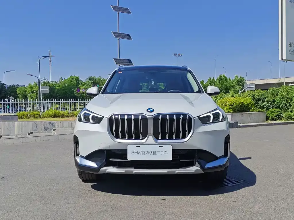BMW X1 — фото 10