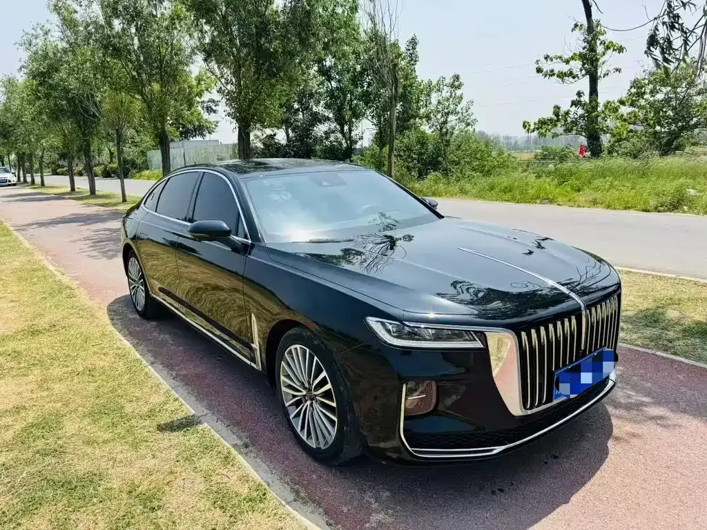 Hongqi H9 — фото 9