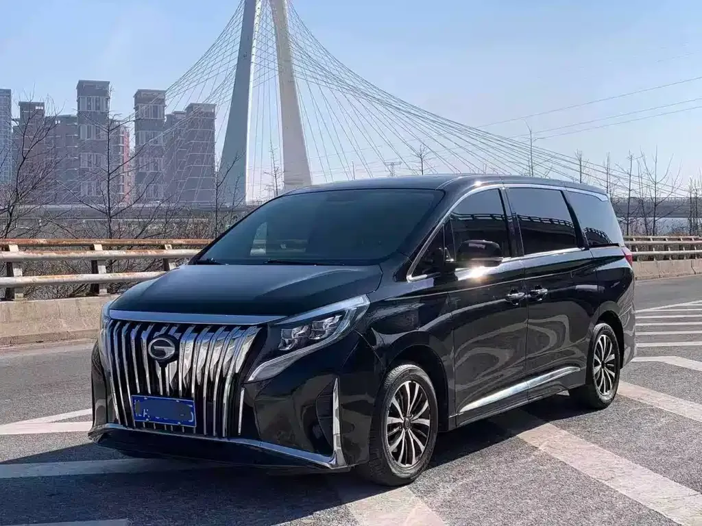 GAC Motor Trumpchi M8 — фото 1