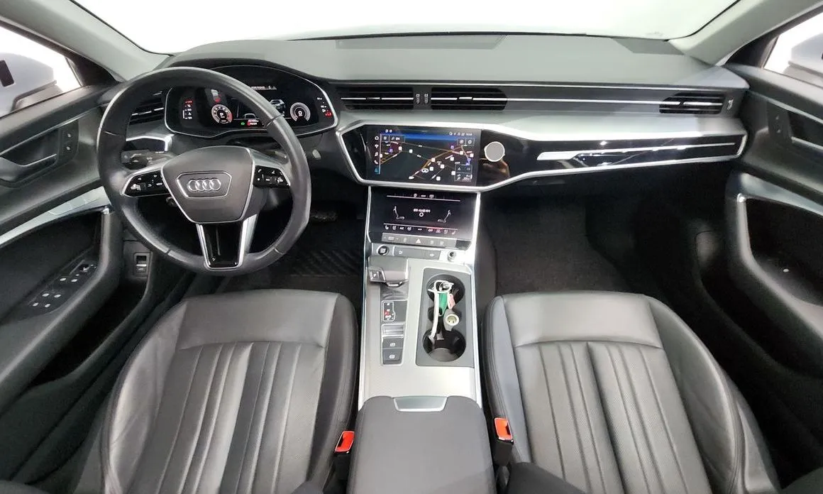 Audi A6 — фото 10