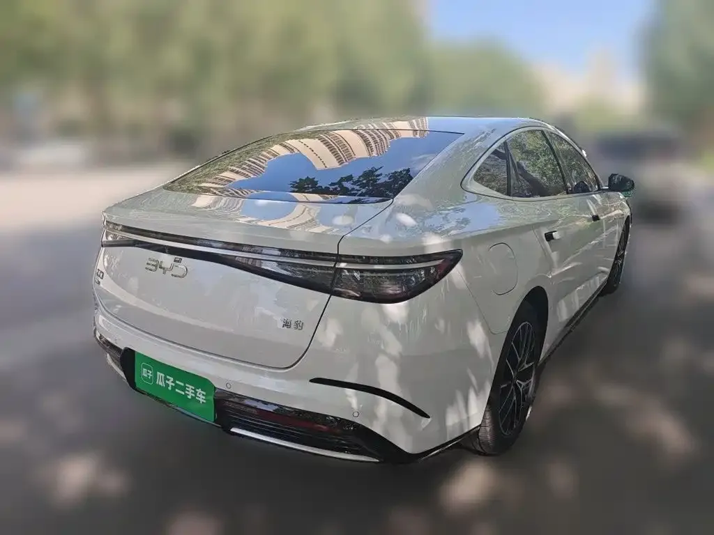 BYD Seal — фото 7