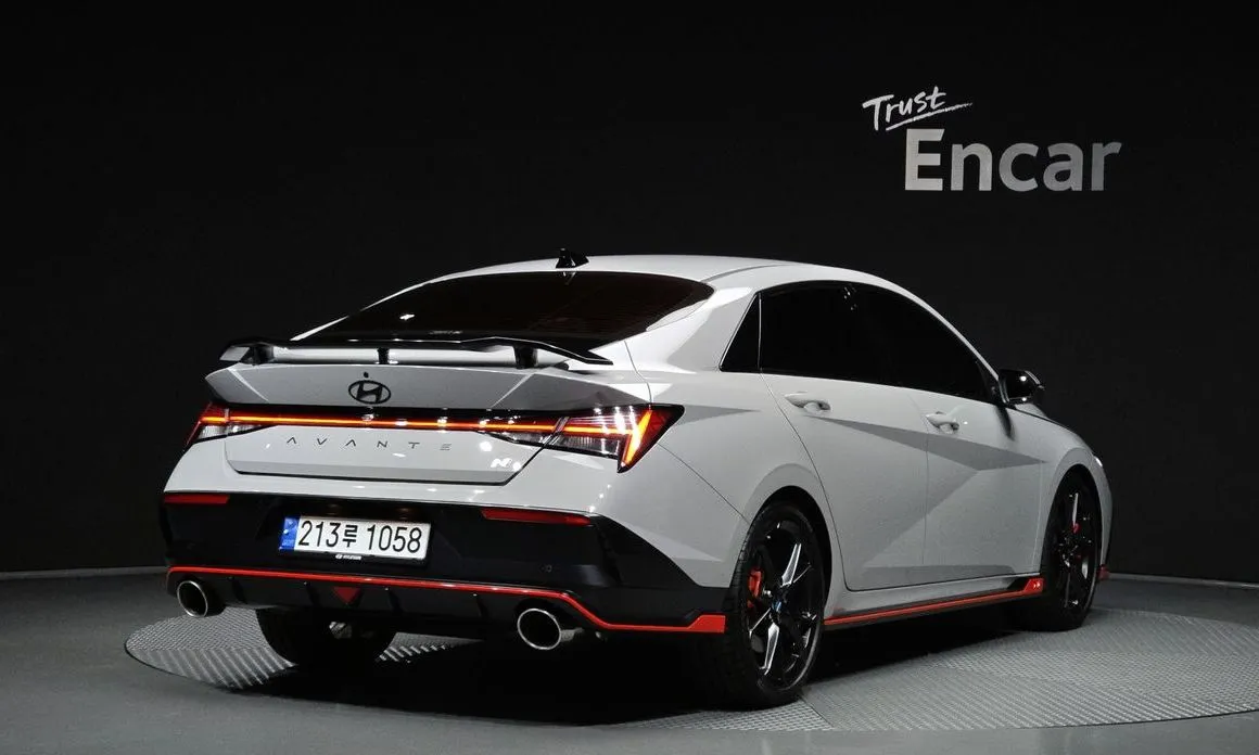 Hyundai AVANTE — фото 3