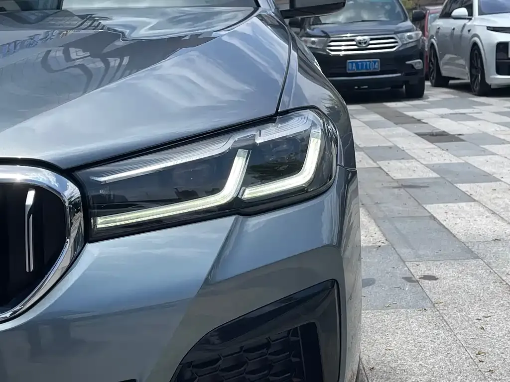 BMW 5 Series (Import) — фото 10