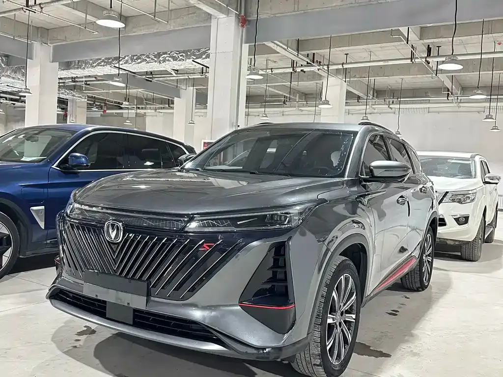 Changan CS75 PLUS — фото 1