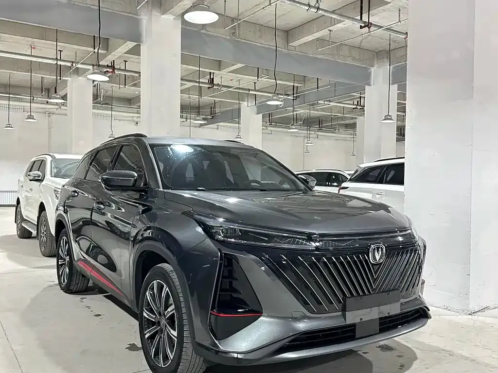 Changan CS75 PLUS — фото 2