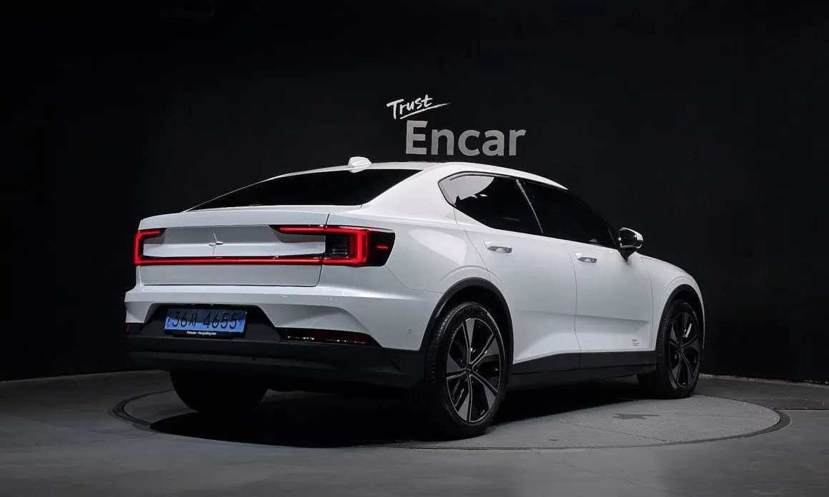 Polestar Polestar 2 — фото 4