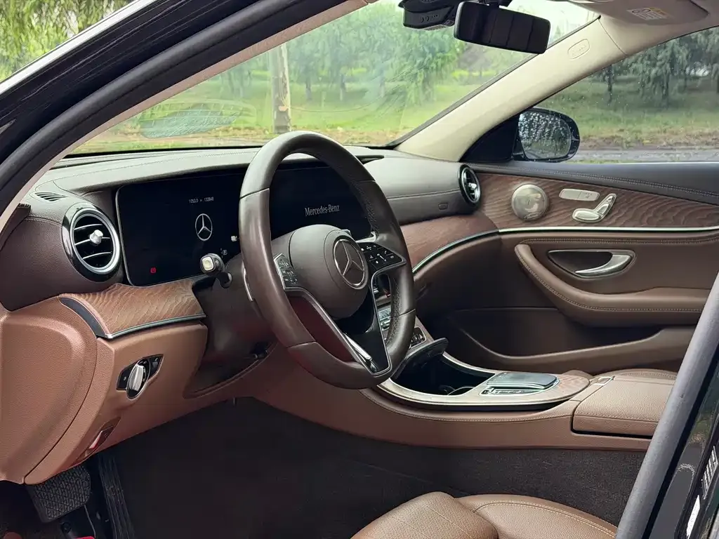Mercedes-Benz E-Class New Energy — фото 2