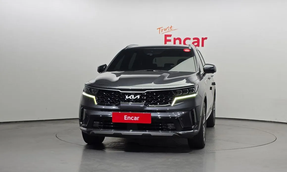 Kia Sorento — фото 5