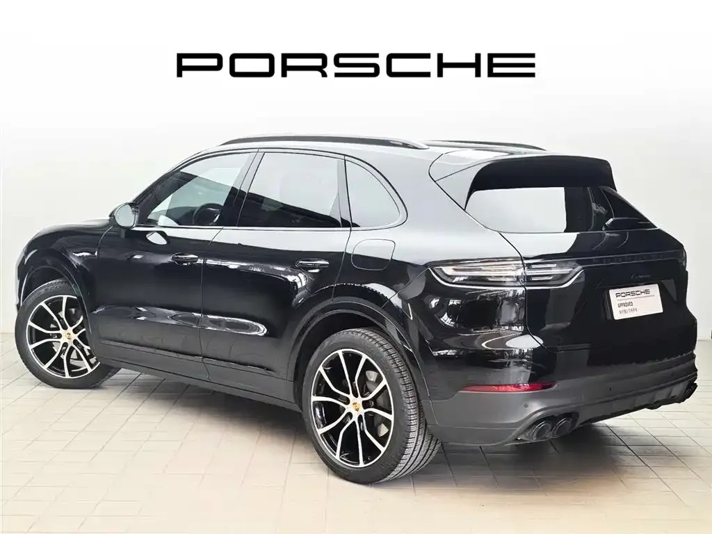 Porsche Cayenne Hybrid — фото 6