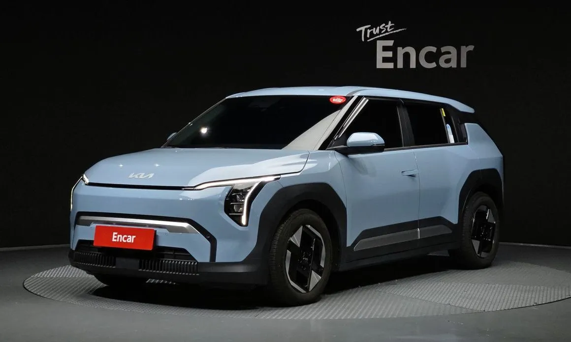 Kia EV3 — фото 1