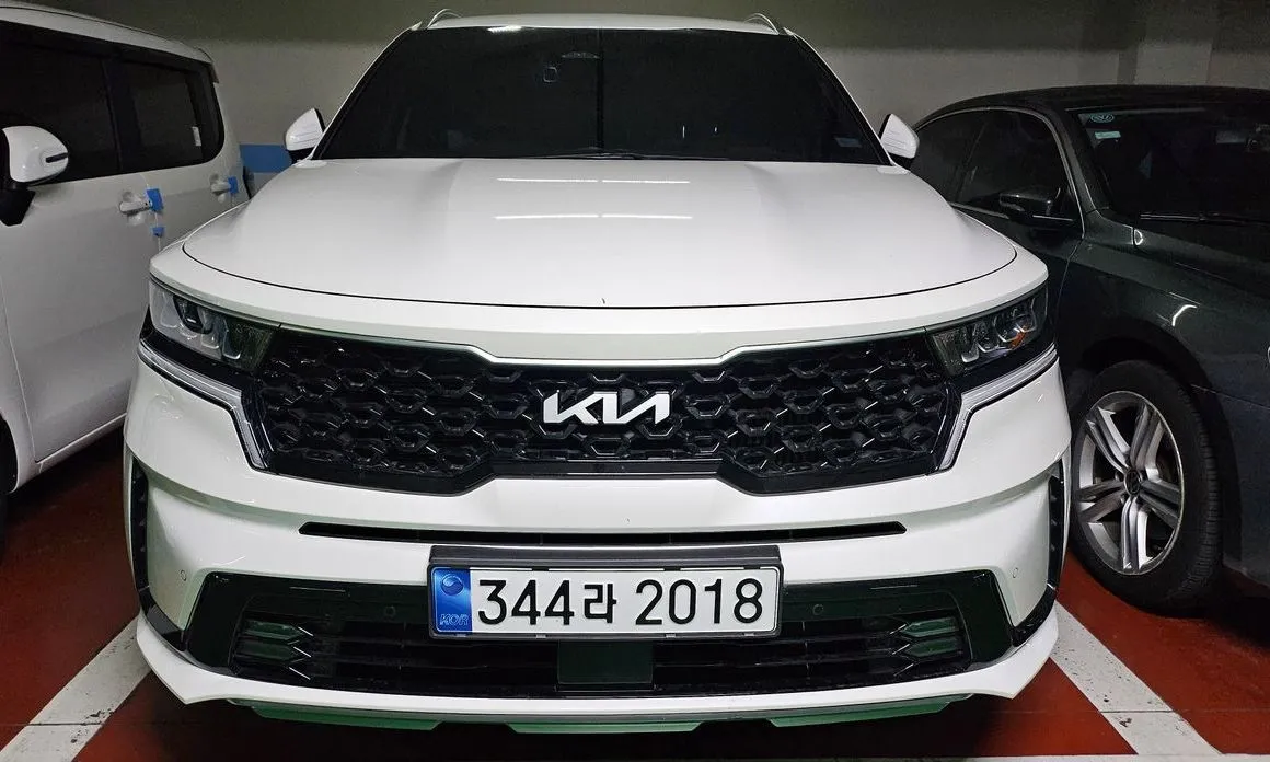 Kia Sorento — фото 5