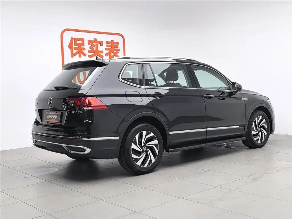 Volkswagen Tiguan L — фото 3