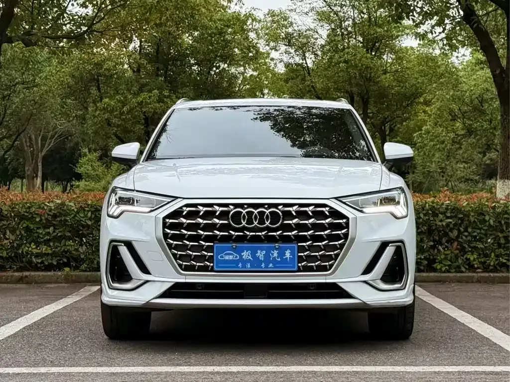 Audi Q3 — фото 3