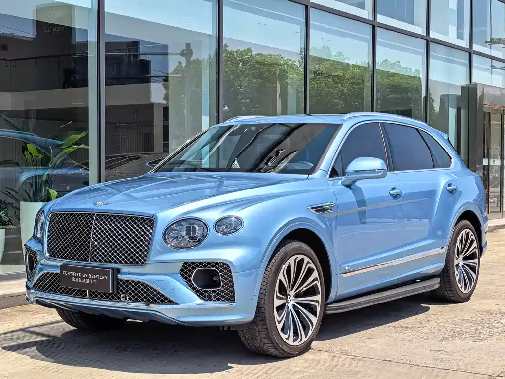 Bentley Bentayga — фото 1