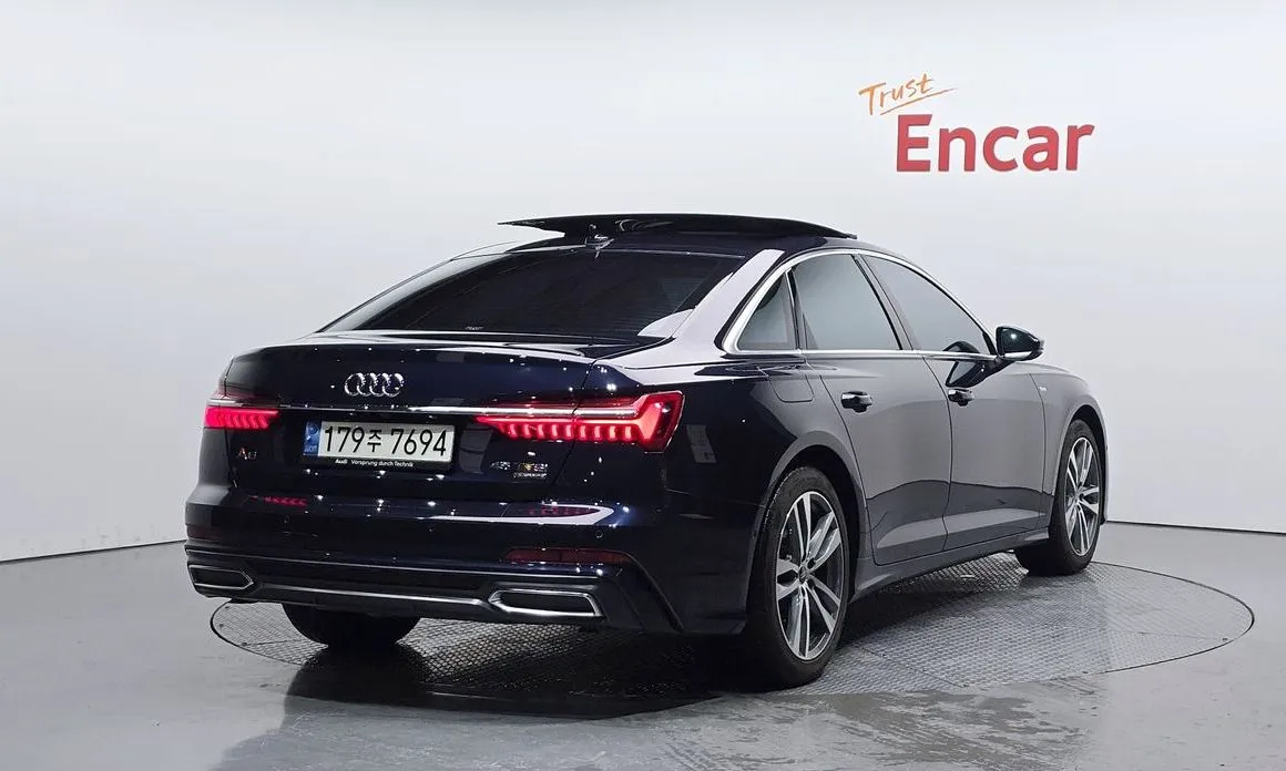 Audi A6 — фото 2