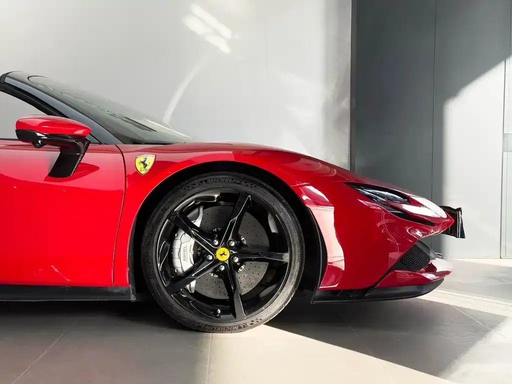 Ferrari SF90 — фото 5