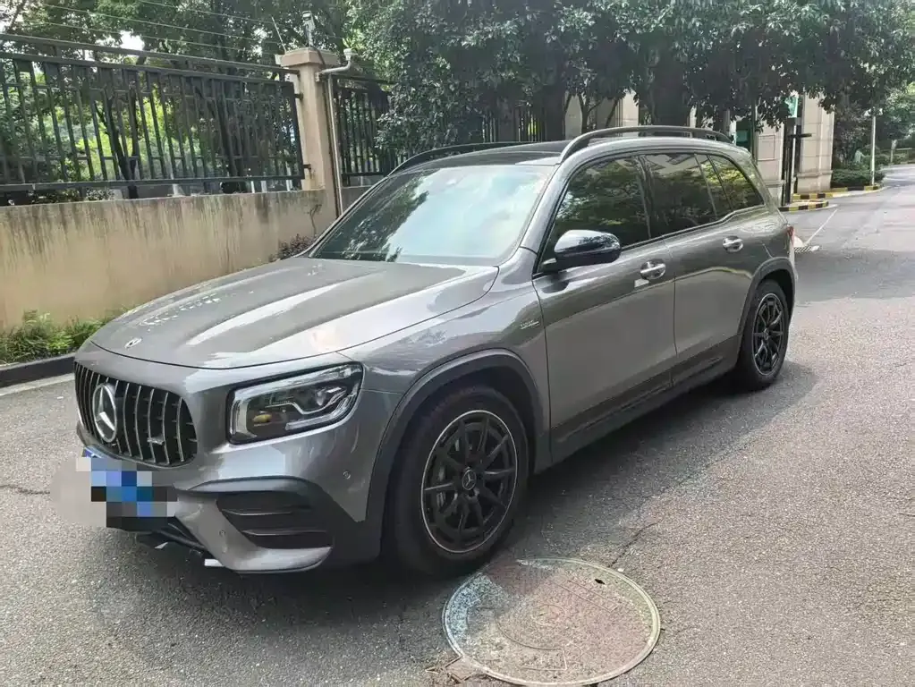 Mercedes-Benz GLB AMG — фото 1