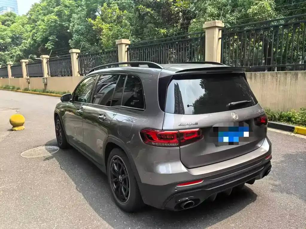 Mercedes-Benz GLB AMG — фото 8