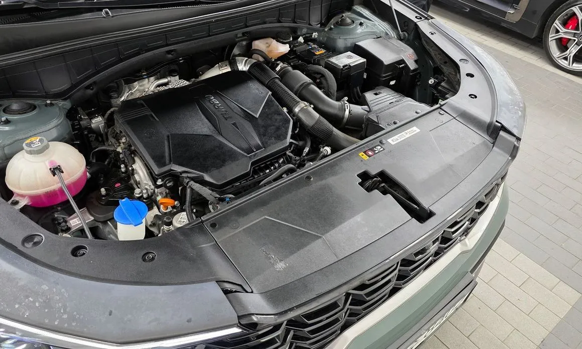 Kia Sorento — фото 9