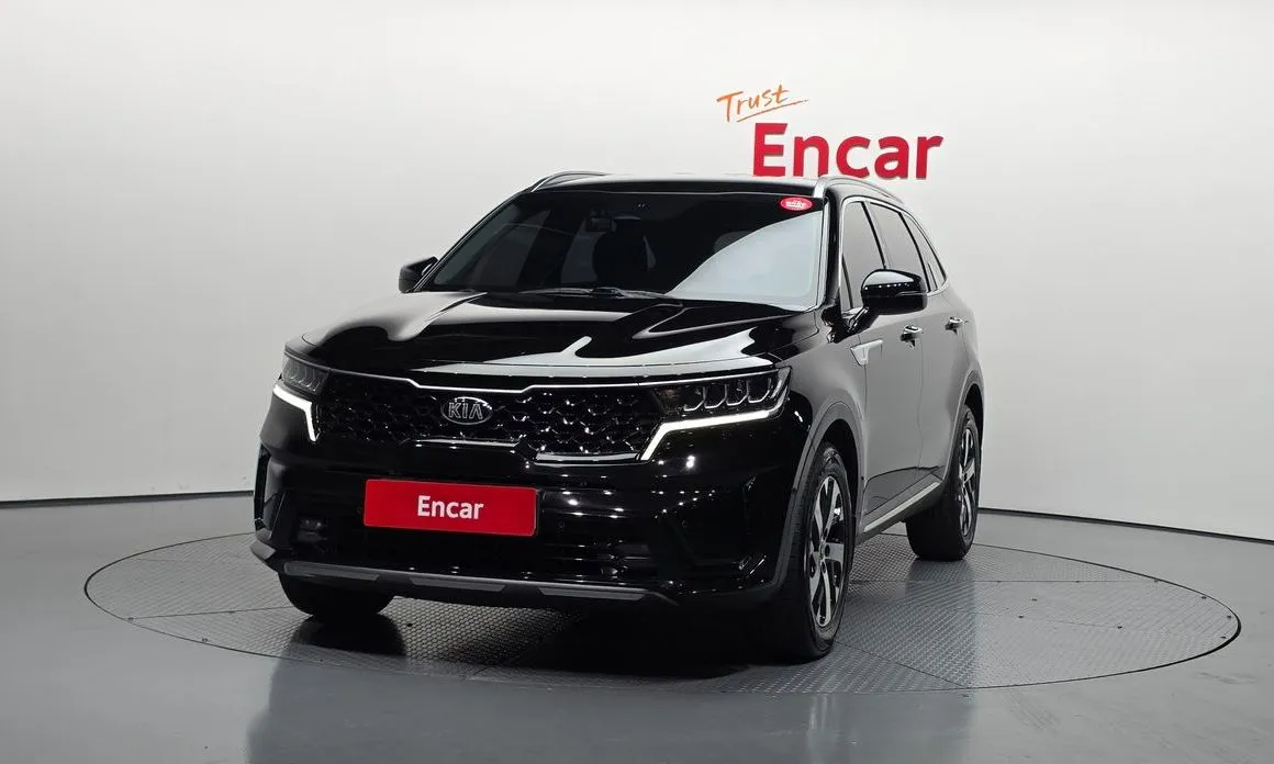 Kia Sorento — фото 7