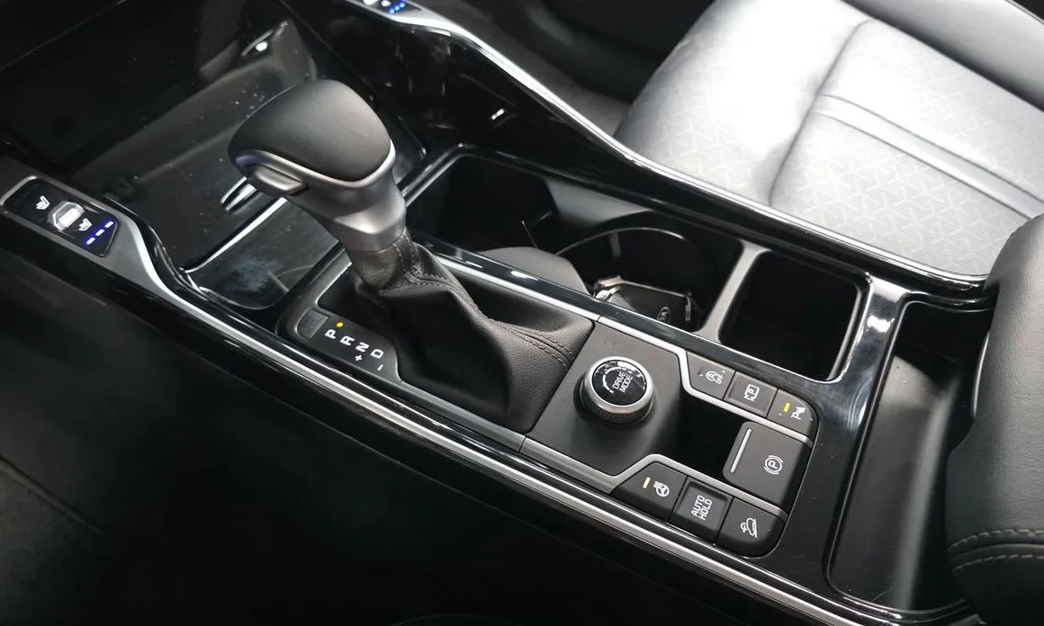 Kia Sorento — фото 4