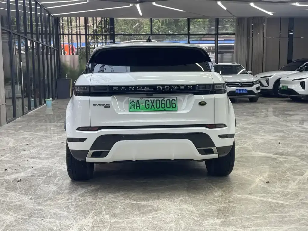 Land Rover Evoque PHEV — фото 6