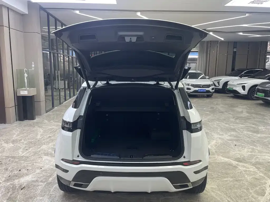 Land Rover Evoque PHEV — фото 8