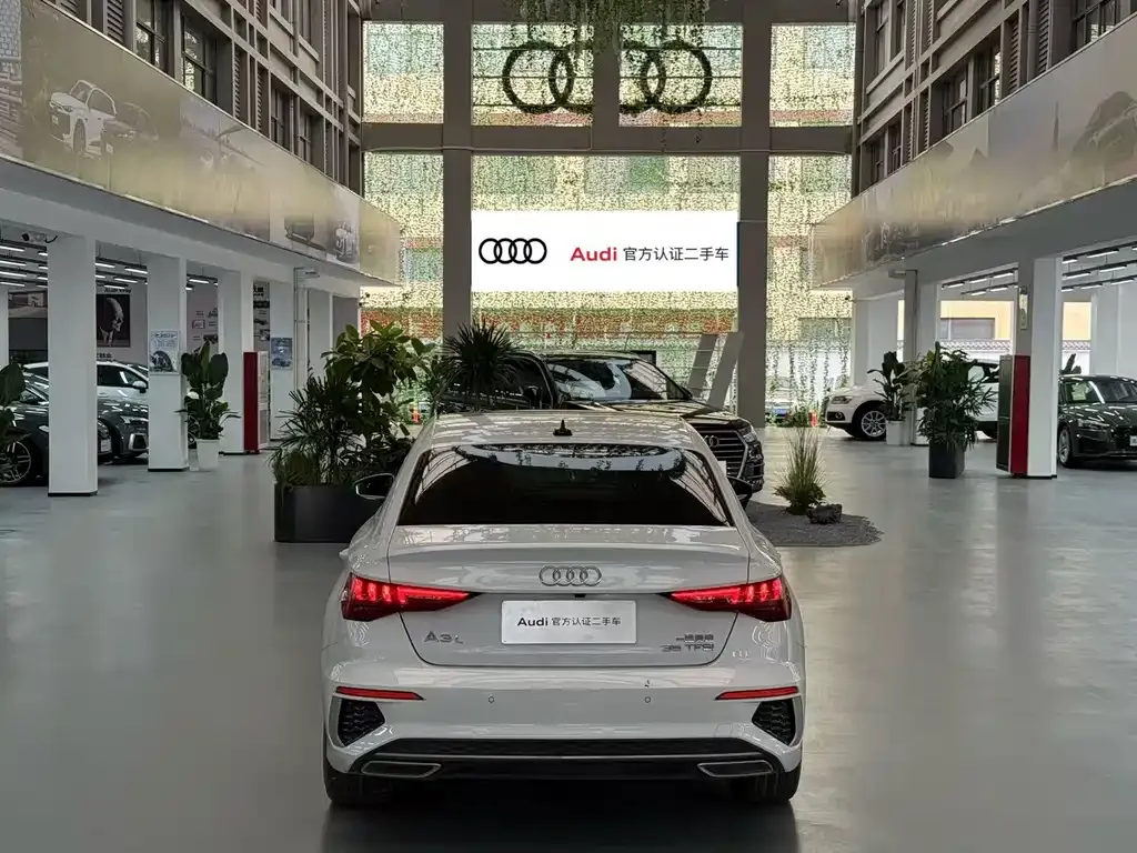 Audi A3 — фото 3
