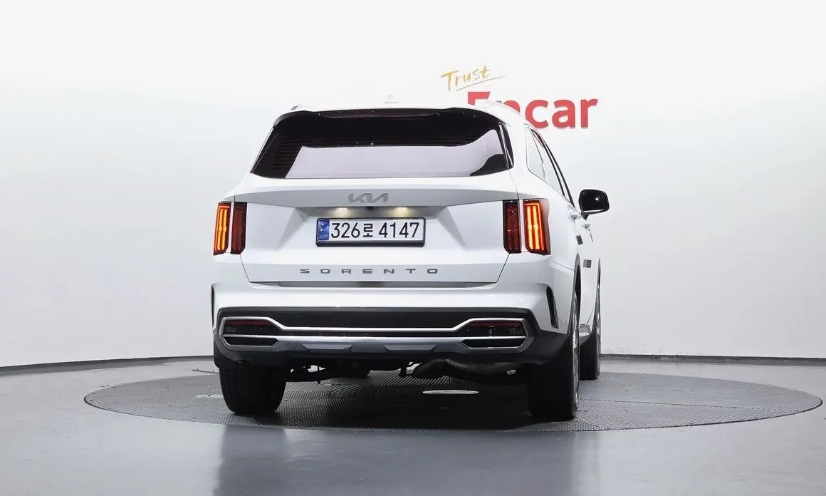Kia Sorento — фото 3