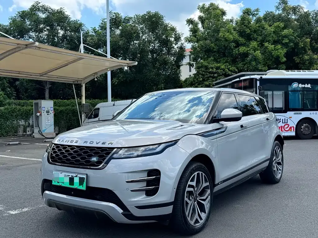 Land Rover Evoque PHEV — фото 5