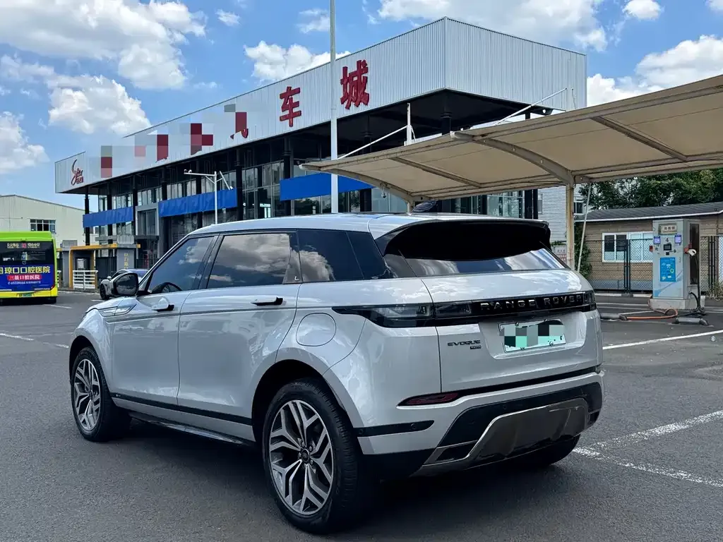 Land Rover Evoque PHEV — фото 4